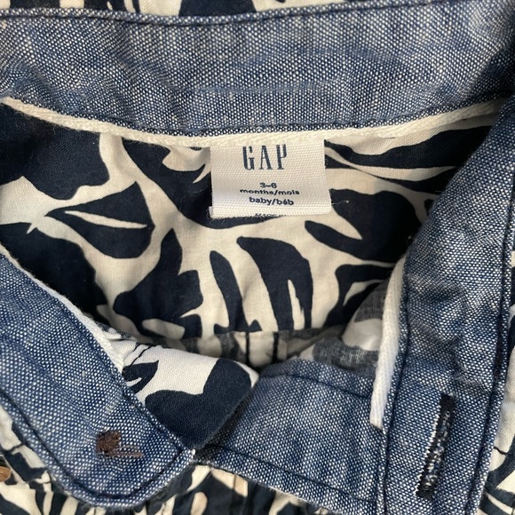 Assorted Bundle Boys Onesies and Top - Picture 2 of 4